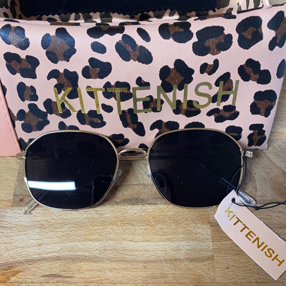 Kittenish Tuscany Round Sunglasses- brand new
